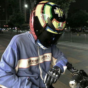 欧美乱伦动态视频
